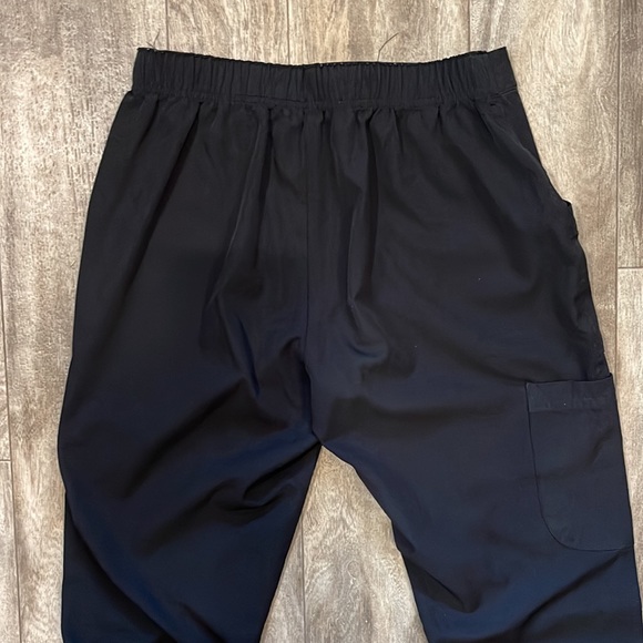 Missing Waist Tie- Sketchers Black Scrub Pants - Extra Small XS Women’s Bottoms - Picture 3 of 4